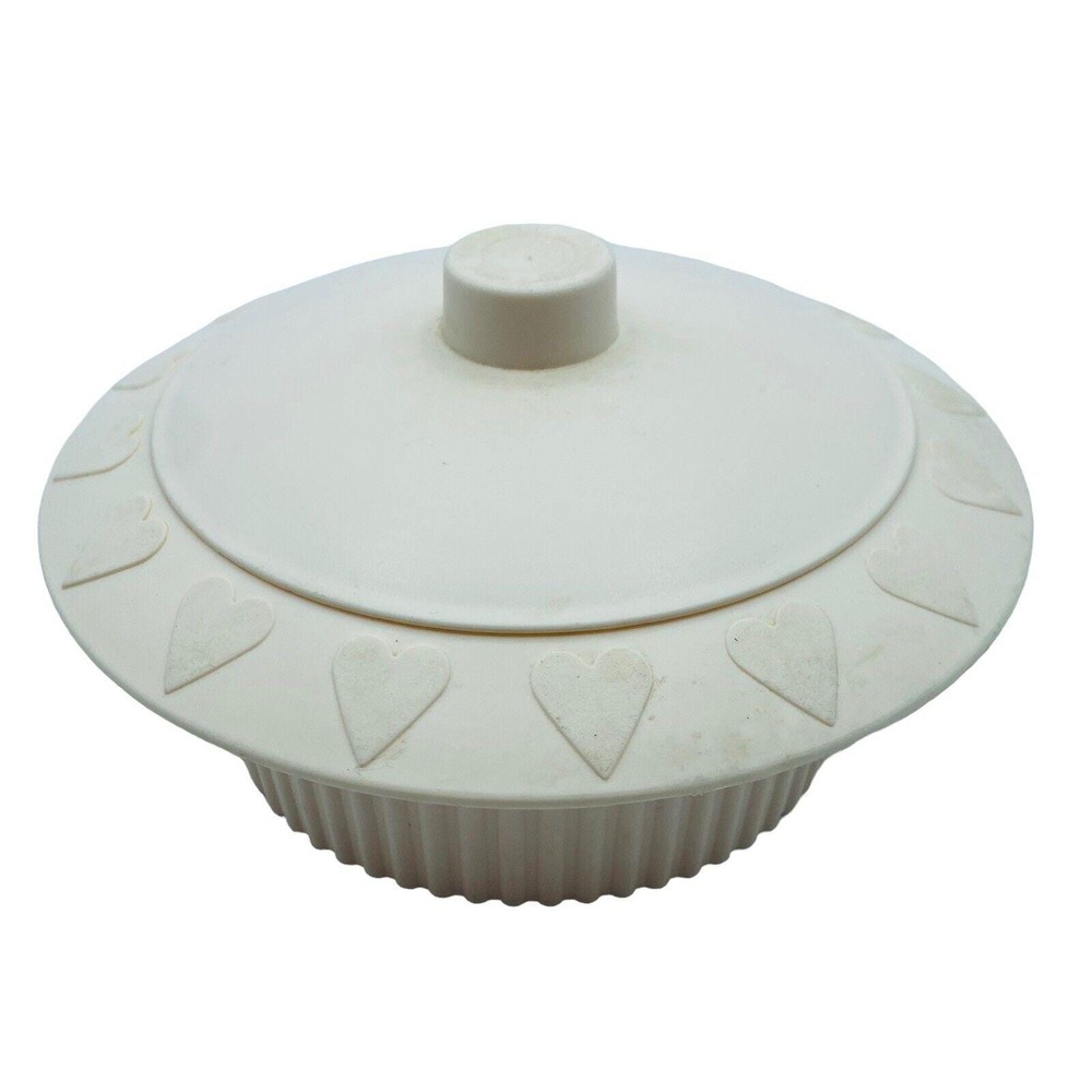 Vintage Promise Margarine Plastic Container - Hearts on Lid "Get‎ Heart Smart"